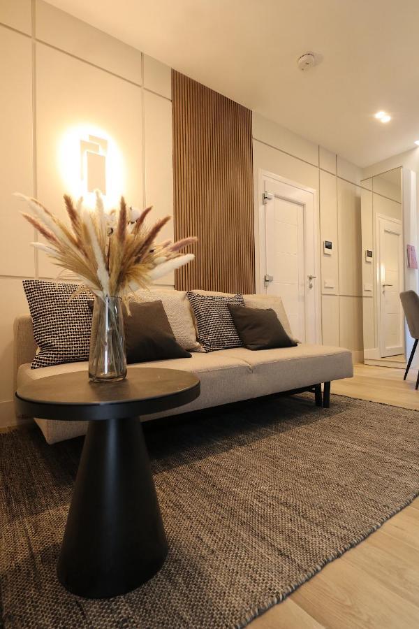 Charming & Luxurious Gem Apartment Olbia Exterior photo