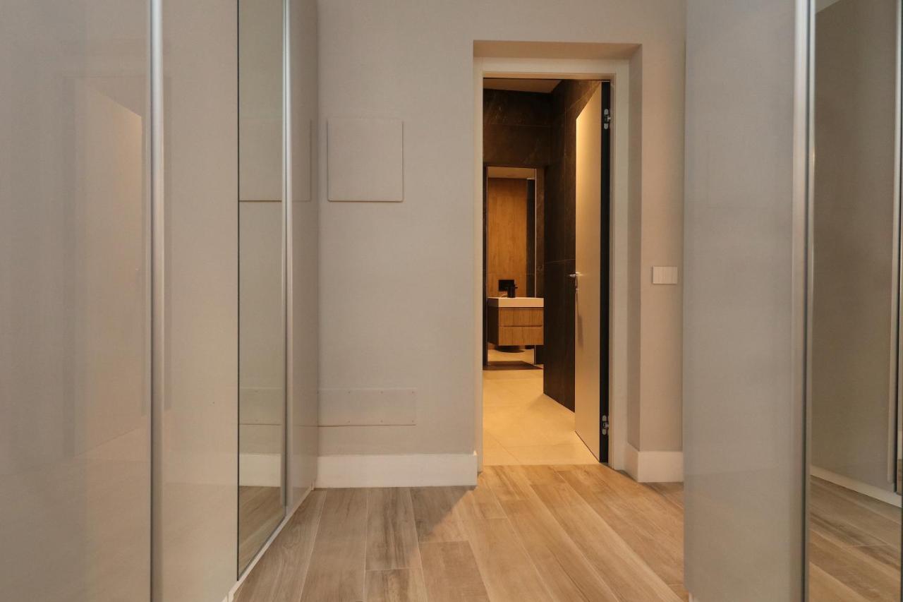 Charming & Luxurious Gem Apartment Olbia Exterior photo